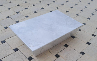 Grande Carrara Coffee Table