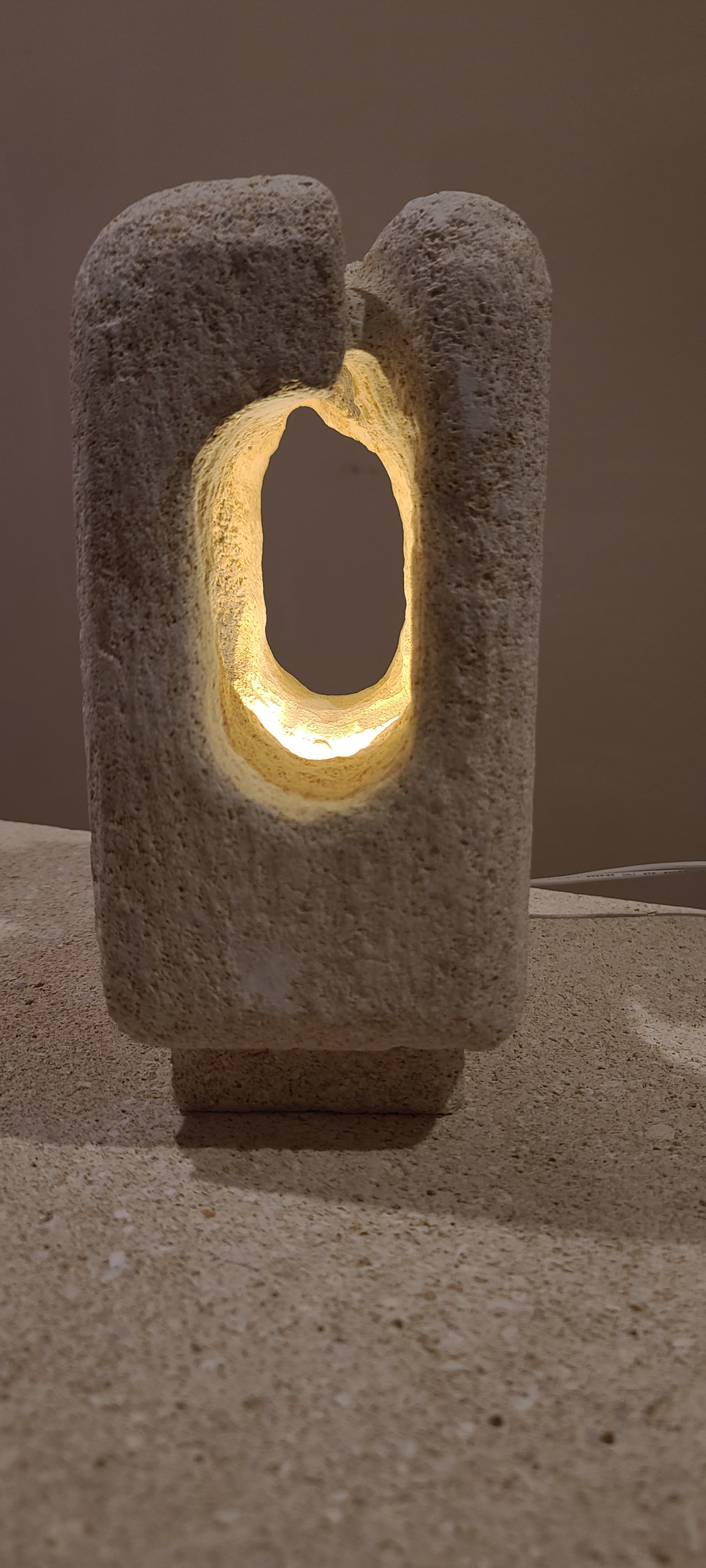 Swan Sandstone Lamp