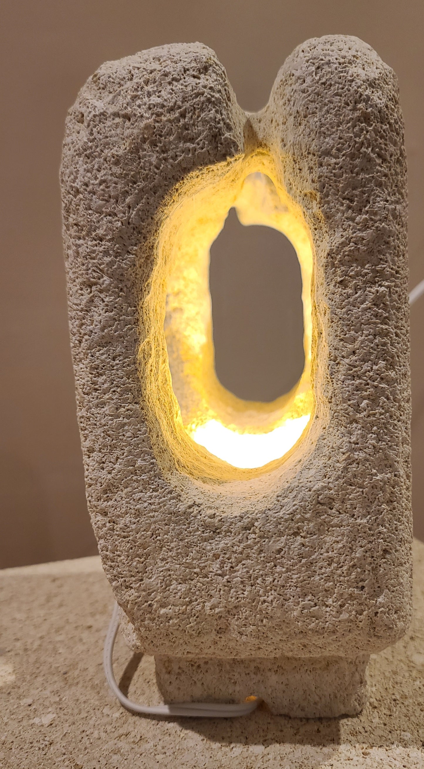 Swan Sandstone Lamp